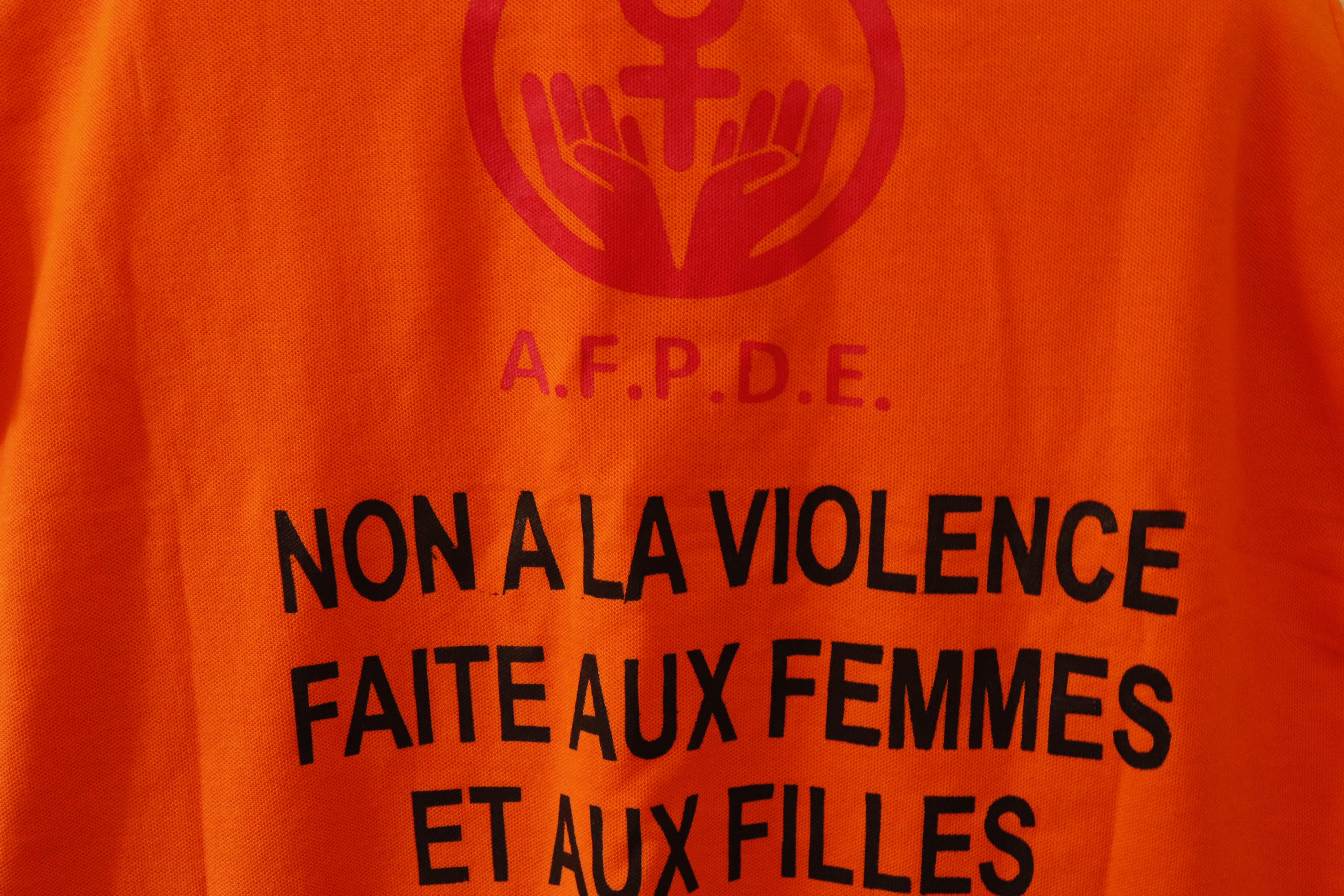 Non à la violence faite aux femmes et aux filles