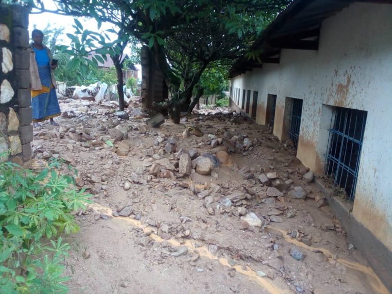 Une personne morte, plusieurs blessés et d’énormes dégâts  matériels : bilan provisoire de la pluie à Uvira