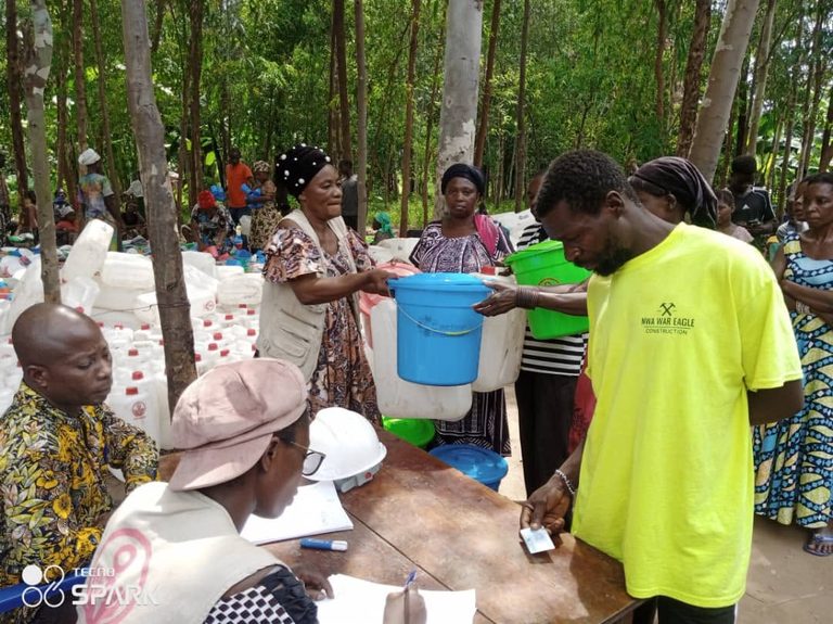 Inondation à Kiliba : 526 ménages de la cité de Kiliba-Sucki ont bénéficié des kits de contingence