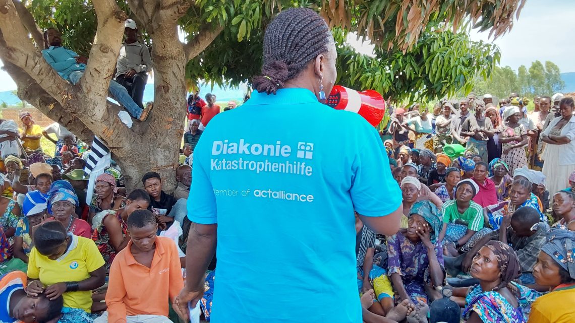 Crise humanitaire au Sud-Kivu : l’ONG allemande  Diakonie Katastrophenhilfe apporte son assistance à 1800 ménages de déplacés internes et familles d’accueil à Kimanga  et Simbi et Malicha  en territoire de Fizi.